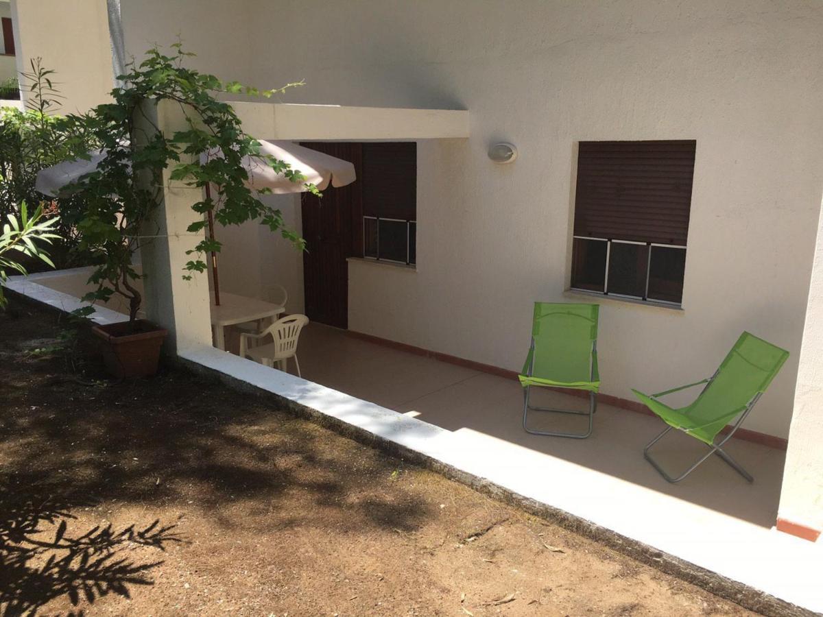 Collins Apartments Castellaneta Marina Exterior photo