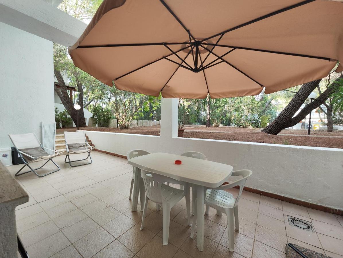 Collins Apartments Castellaneta Marina Exterior photo