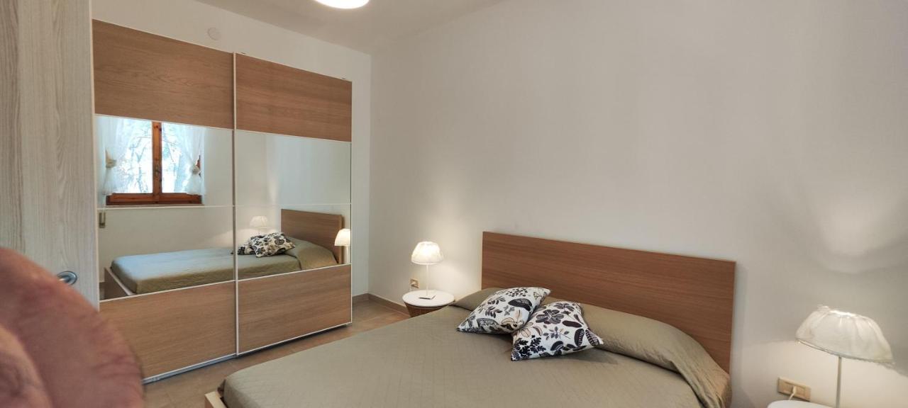 Collins Apartments Castellaneta Marina Exterior photo